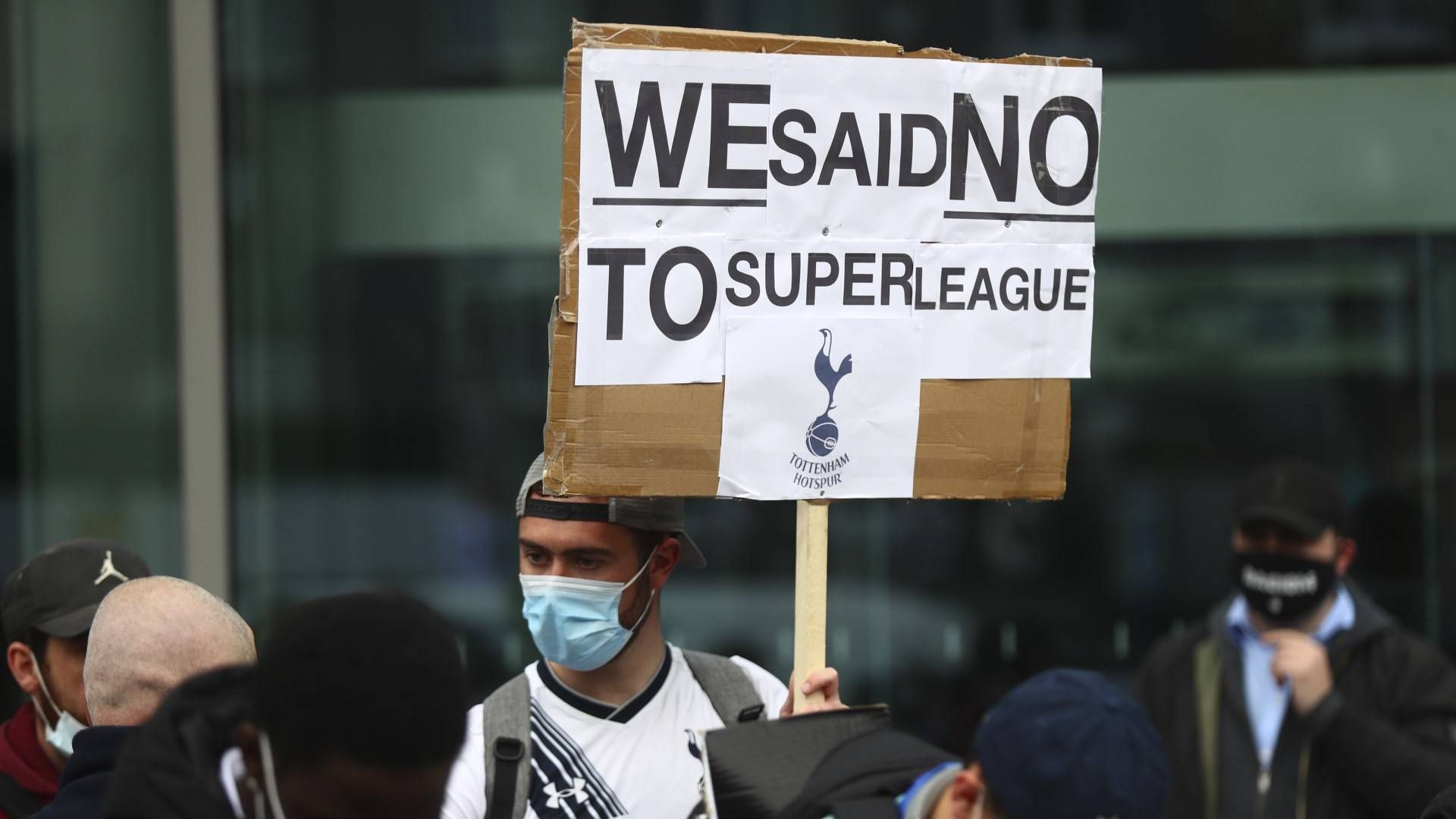 Fans von Tottenham Hotspur am 21. April in London | Foto: picture alliance / ASSOCIATED PRESS | Clive Rose