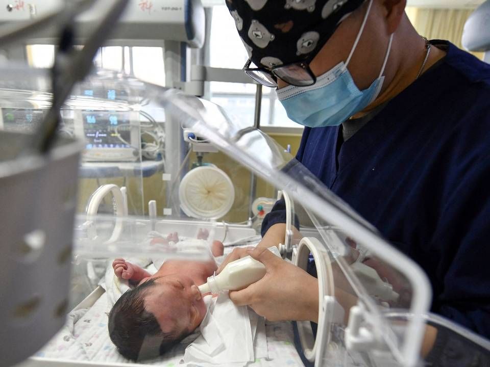 Sanofis nirsevimab er i et nyligt overstået fase 3-studie blevet givet til spædbørn født både før tid og til tiden. | Foto: STR/AFP / AFP