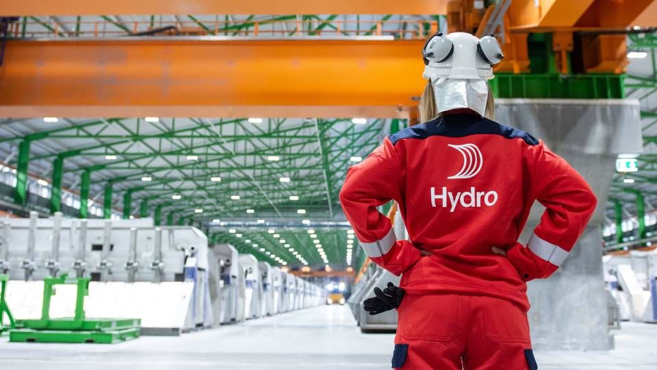 LEVERANDØR: Hydro leverer produkter til vindindustrien. Nylig møtte de statsråd Terje Aasland sammen med Eviny. | Foto: Illustrasjonsfoto: Hydro