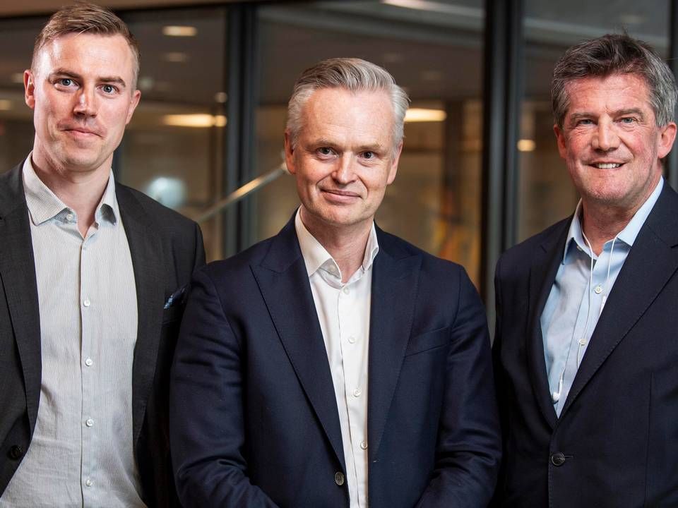 Fra venstre ses Sebastian M. Harung, Kameos grundlægger, Jonas Ström, der er adm. direktør i ABG Sundal Collier, samt Ilija Batljan, ny storaktionær i Kameo. | Foto: PR / Robin Lorentz-Allard