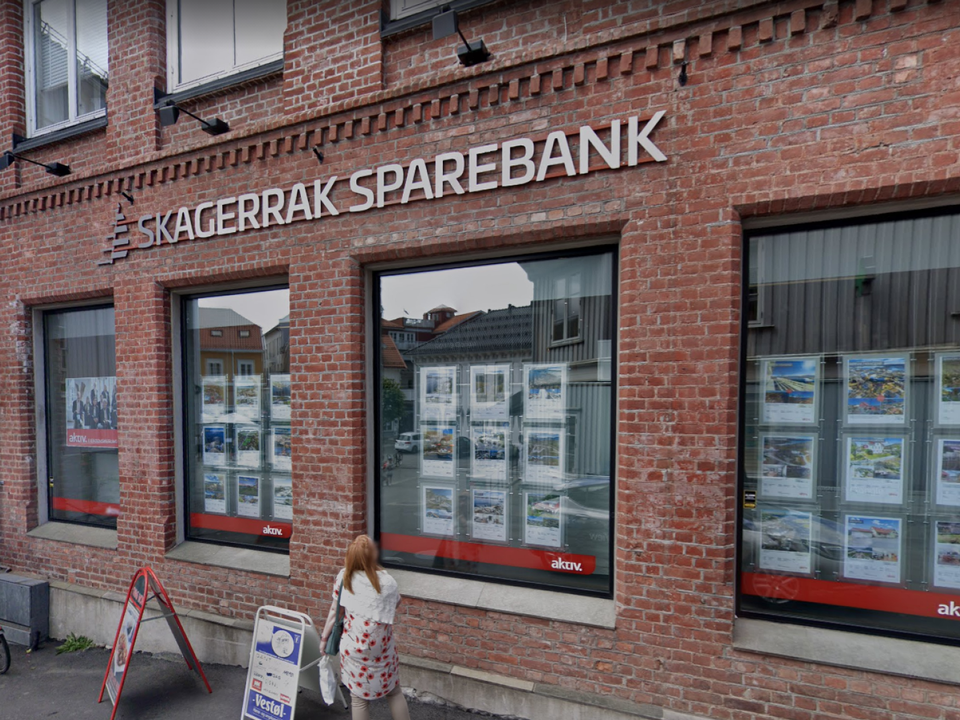 Skagerrak Sparebank hadde økte kostnader i 2022. | Foto: Google Maps