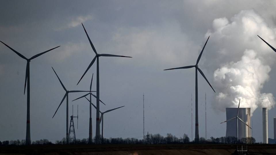 Tyske landvindmøller producerede med 18 mia. kWh strøm klart størstedelen af rekorden sidste måned. | Foto: INA FASSBENDER/AFP / AFP