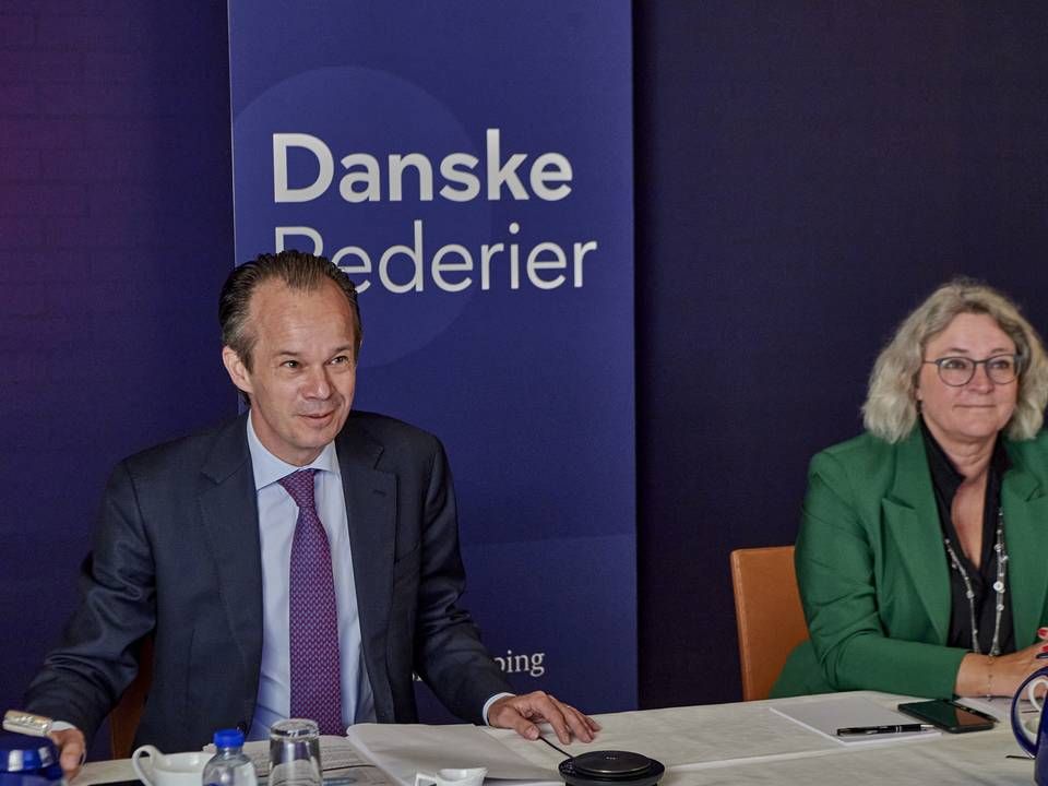 Jacob Meldgaard (formand, tv.) og Anne H. Steffensen, adm. direktør i Danske Rederier. Fotograf Carsten Lundgager | Foto: PR-FOTO