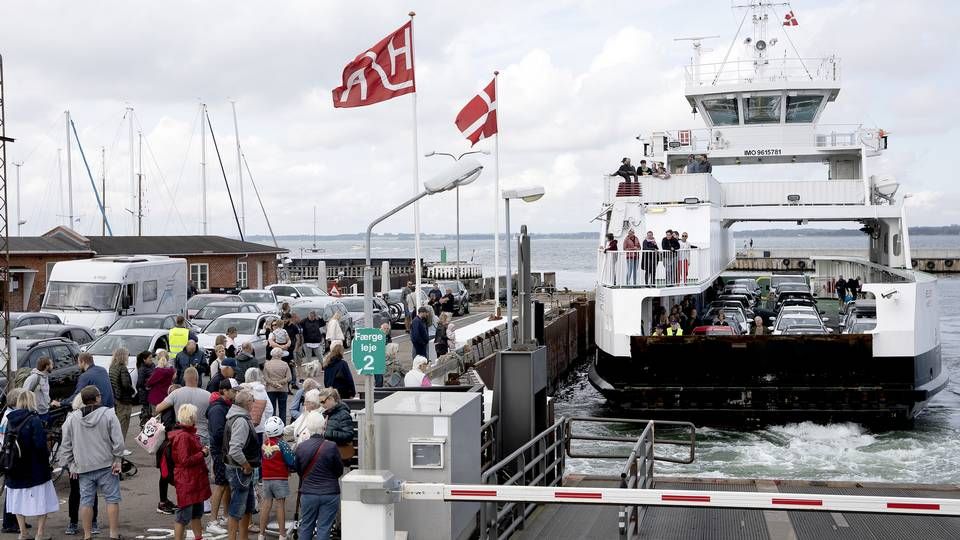 Sammenslutningen af Danske Småøer glæder sig over, at der , der formentlig kommer en håndsrækning i form af billigere færgebilletter. | Foto: Finn Frandsen