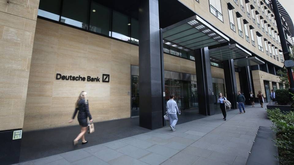 Vor der Deutschen Bank in London | Foto: picture alliance / empics | Philip Toscano