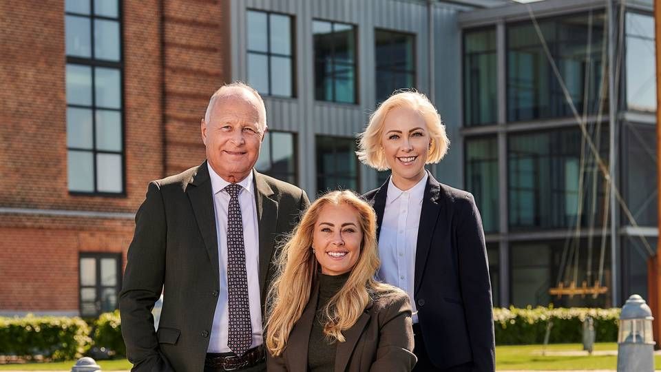 Torben Østergaard-Nielsen, Mia Østergaard Nielsen (i midten) og Ninna Østergaard Borris - ejere af USTC. | Foto: PR-foto: USTC