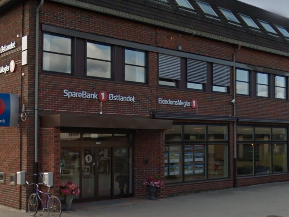 Sparebank 1 Østlandets kontorer på Tynset. | Foto: Google