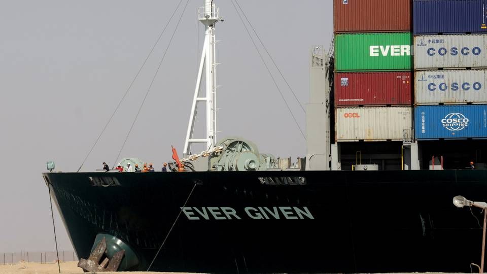 Loaded with 18,300 containers, "Ever Given" ran aground in the Suez Canal in March. | Photo: Mohamed Abd El Ghany/REUTERS / X02738