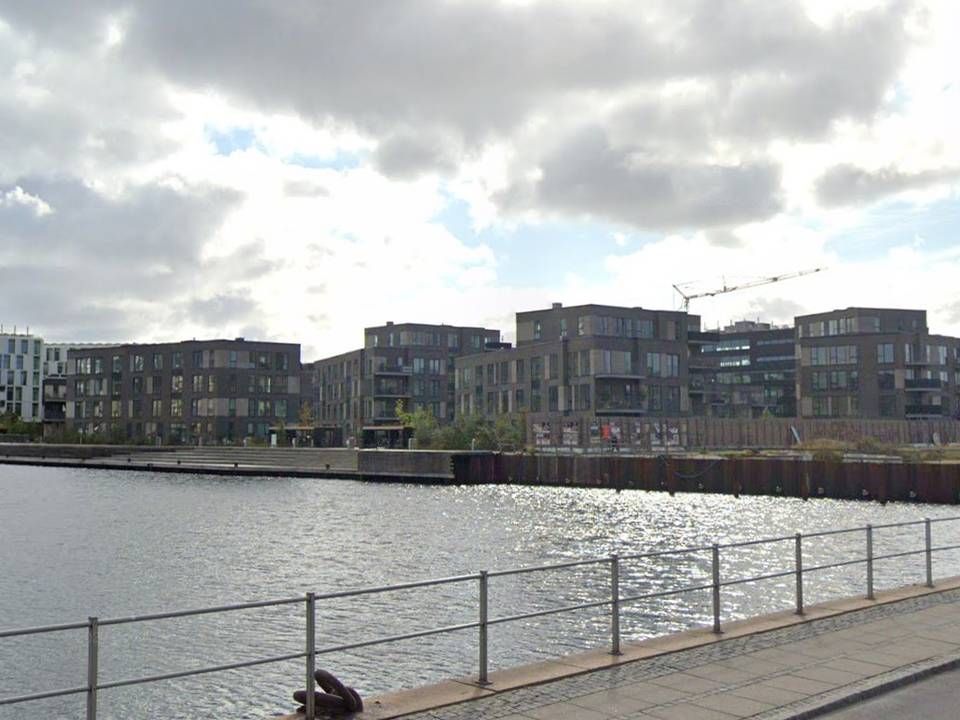 Lejlighederne i Nordhavn i København ligger tæt ved FN-Byen, hvis bygninger kan anes til venstre i billedet. | Foto: Google