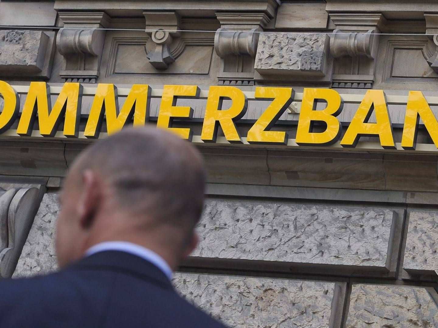 Das alte Logo der Commerzbank. | Foto: picture alliance / dpa | Marius Becker