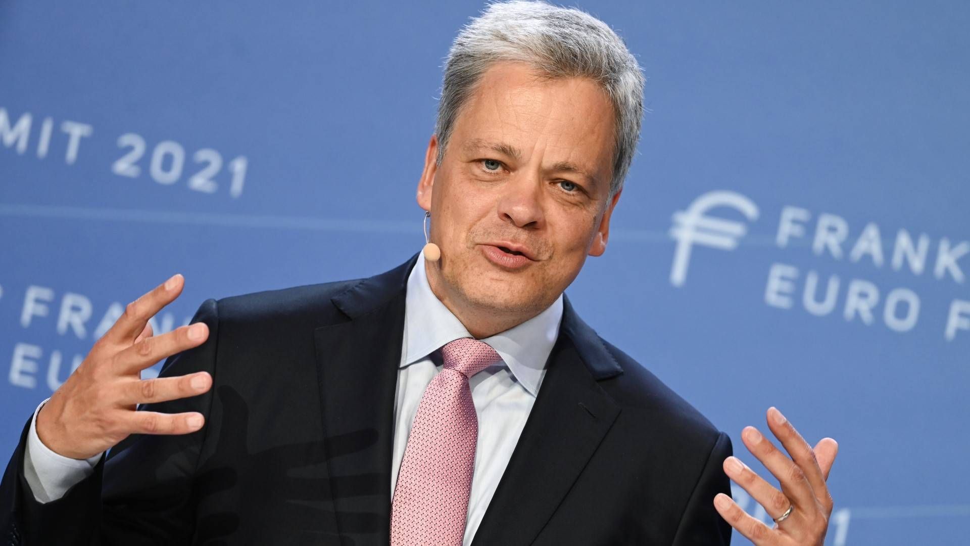 Manfred Knof bei einer Branchenkonferenz am Montag in Frankfurt. | Foto: picture alliance/dpa | Arne Dedert