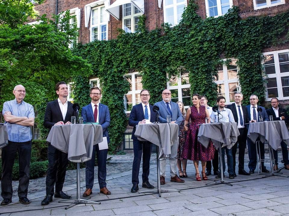 Alle Folketingets partier var repræsenteret ved præsentationen af aftalen. | Foto: Olafur Steinar Gestsson/Ritzau Scanpix