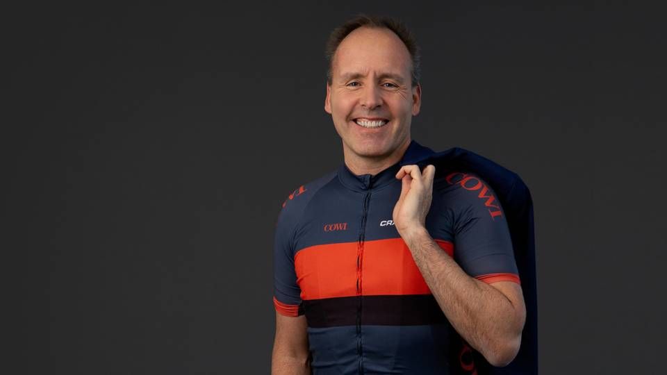 Hos Cowi hylder de nørderne, siger virksomhedens direktør Henrik Winter. Selv er han Tour de France og cykelnørd. | Foto: Cowi / PR