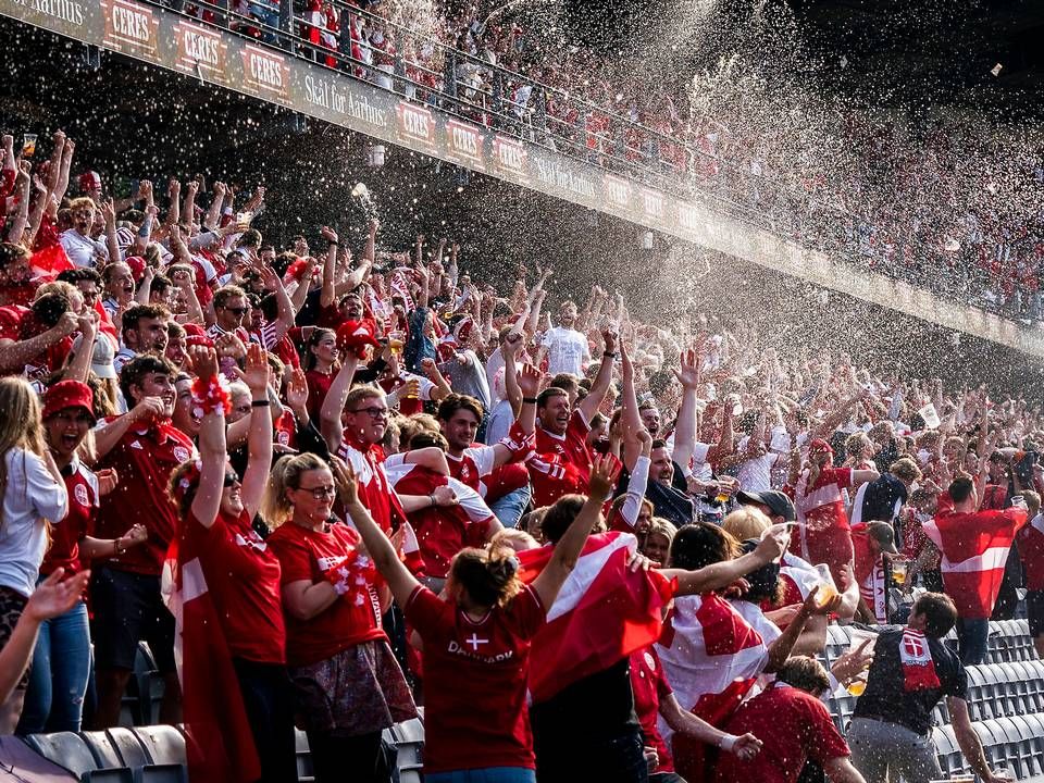 Danske fodboldfans til storskærmsarrangement i Ceres Park Arena til kvartfinalen mod Tjekkiet. | Foto: Ida Marie Odgaard/Ritzau Scanpix