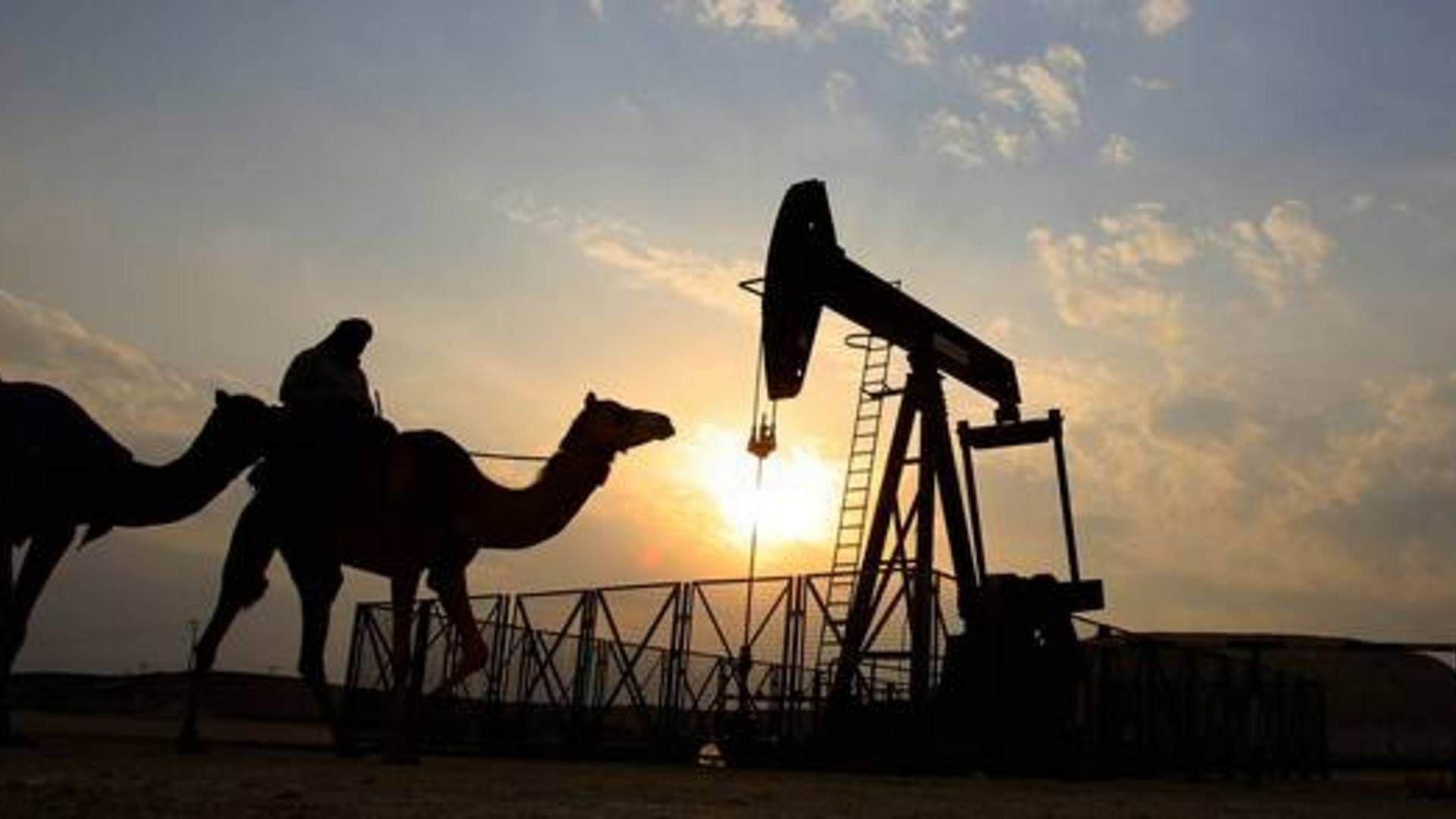 En strid mellem De Forenede Arabiske Emirater og Saudi-Arabien blokerer for, at Opec+ kan sende mere olie på markedet i de kommende måneder. | Foto: AP/Hasan Jamali