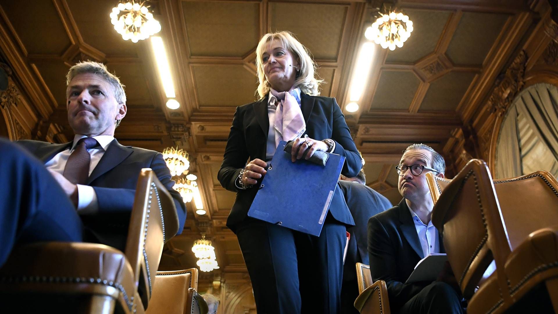 Carina Åkerström er administrerende direktør for Handelsbanken Sverige. Her presenterer hun kvartalsresultater fra et tidligere år. | Foto: Janerik Henriksson / TT via AP (arkivbilde)