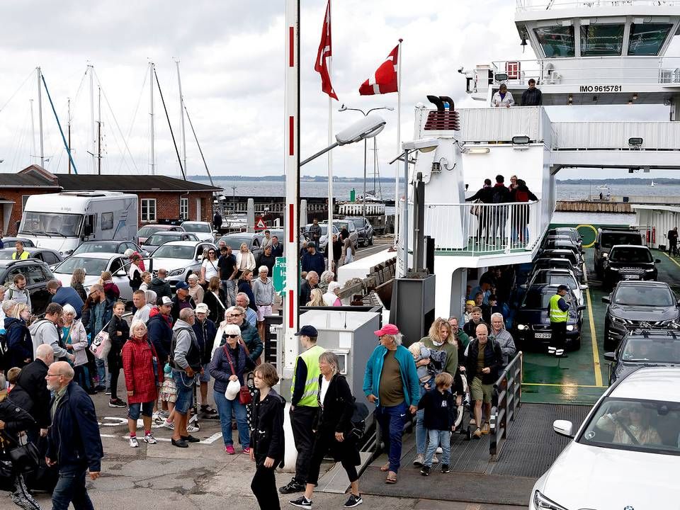 Der var masser af danskere, der benyttede tilbuddet om de gratis færger i 2020. Her er det på ruten Hundested-Rørvig. | Foto: Finn Frandsen/Ritzau Scanpix