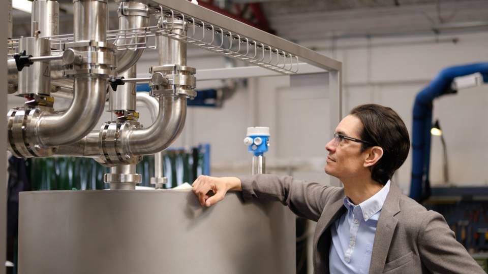 John Kyle Dorton, der er chef for bryggerisystemer hos Alfa Laval, satser på en fremtid med øl lavet af koncentrater og lokal vand. | Foto: Alfa Laval/PR