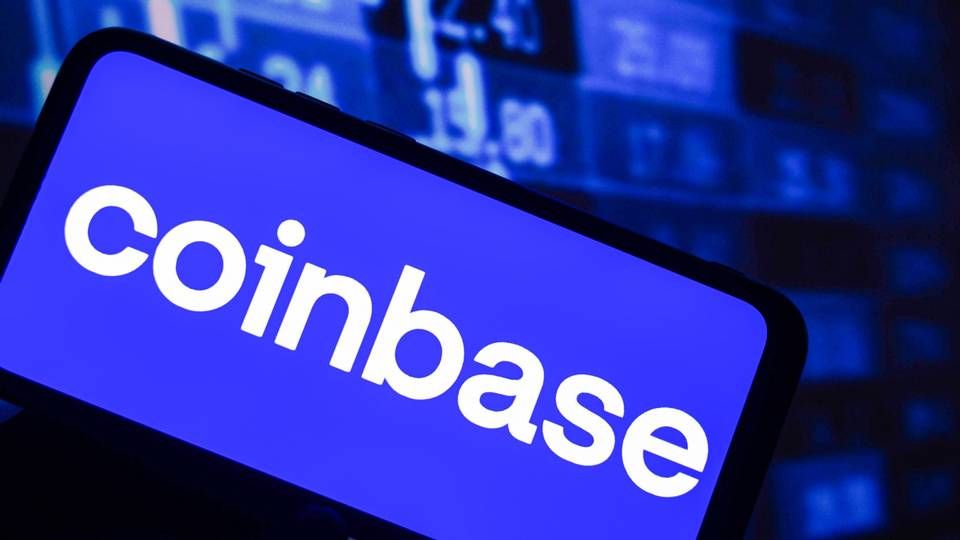 Coinbase-Logo, zu sehen auf einem Smartphone-Bildschrim | Foto: picture alliance / AA | Esra Hacioglu