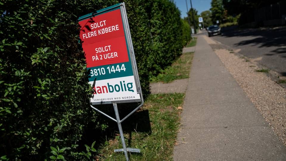 Erhvervsmininster Simon Kollerup (S) har foreslået en statsgaranti på en del af realkreditlånet som en vej til at gøre det nemmere at købe bolig i landdistrikter. | Foto: Emil Agerskov
