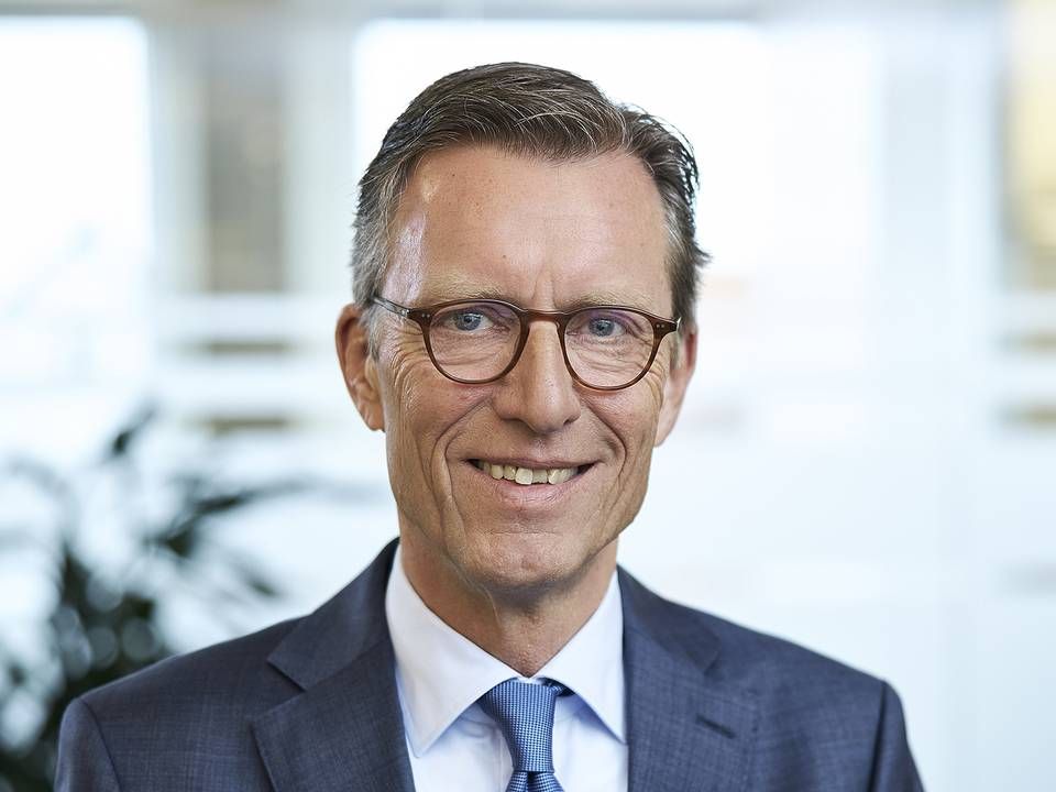 Kim Duus, bestyrelsesformand i Vestjysk Bank, fortæller, at man har kigget bredt i markedet for at finde en afløser for Jan Ulsø Madsen. | Foto: PR