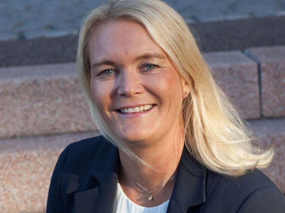 Nina Moi Edvardsen (48) er ansatt som konserndirektør med ansvar for HR, kommunikasjon og bærekraft i Sparebank 1 SR-Bank. | Foto: Møller Mobility Group