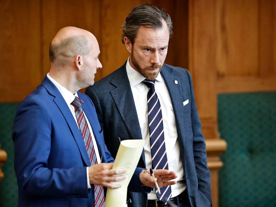 Søren Pape Poulsen og Jakob Ellemann-Jensenm advarer begge om, at der skal gøres mere for at skaffe arbejdskraft. | Foto: Jens Dresling/Ritzau Scanpix