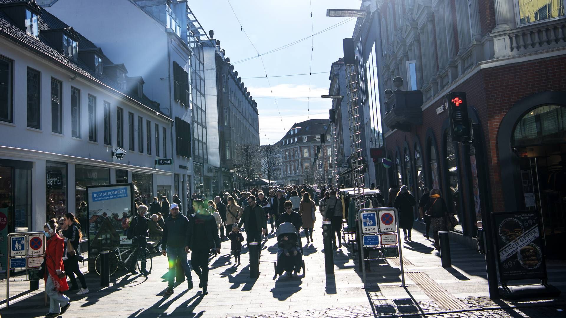 Det er ikke mindst forbrugerne, der har drevet dansk økonomi ud af coronakrisen. | Foto: Marie Ravn/JPA