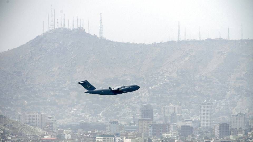 Amerikansk fly forlader lufthavnen i Kabul, mens den amerikanske evakuering stadig stod på i august | Foto: Aamir Qureshi/AFP/Ritzau Scanpix