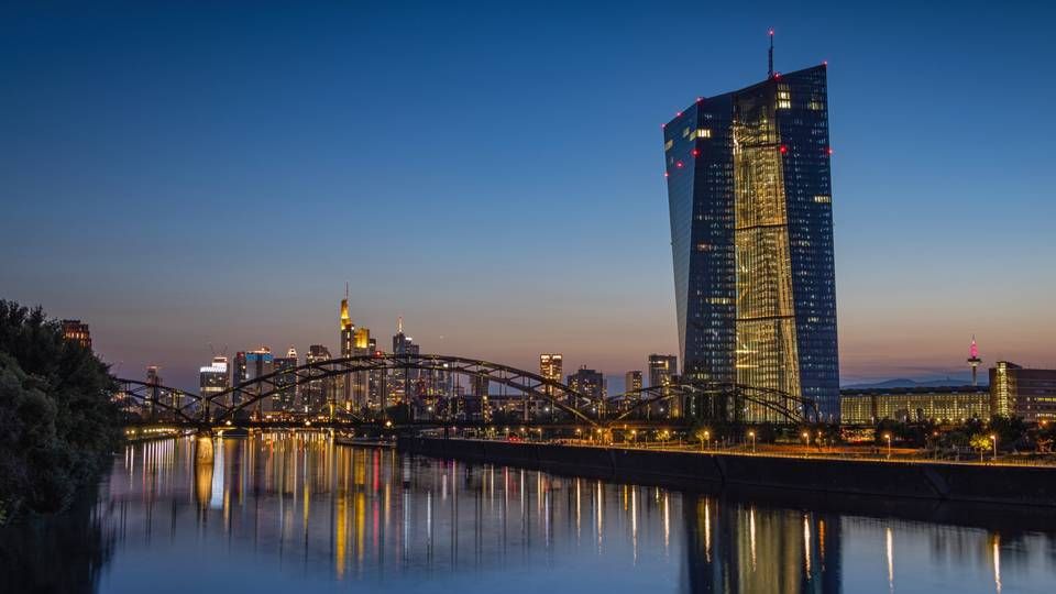 Blick auf das EZB-Gebäude und die Frankfurter Skyline | Foto: picture alliance / greatif | Florian Gaul