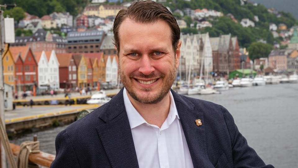 Helge André Njåstad (Frp) vil at det skal gå raskere for nye etablerere å få kontonummer i bankene. | Foto: Frp