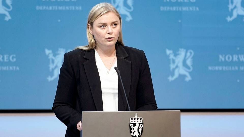 – Det blir interessant å se hvor langt til venstre Ap og Sp lar seg dra, sier Høyres nye finanspolitiske talsperson, Tina Bru. | Foto: Fredrik Hagen/AFP / NTB