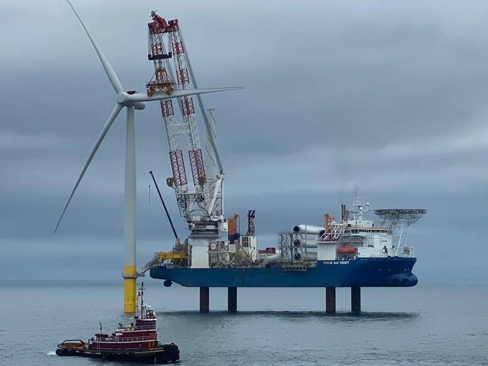 "Vi kommer ikke til at have en frossen Nordsø at tage stilling til, men vi skal nok undgå et par orkaner." Sådan siger Joshua Bennett, vice president hos Dominion Energy, om en af de udfordringer, der er i forhold til havvindudbygning i USA. | Foto: Dominion Energy/Dominion Energy