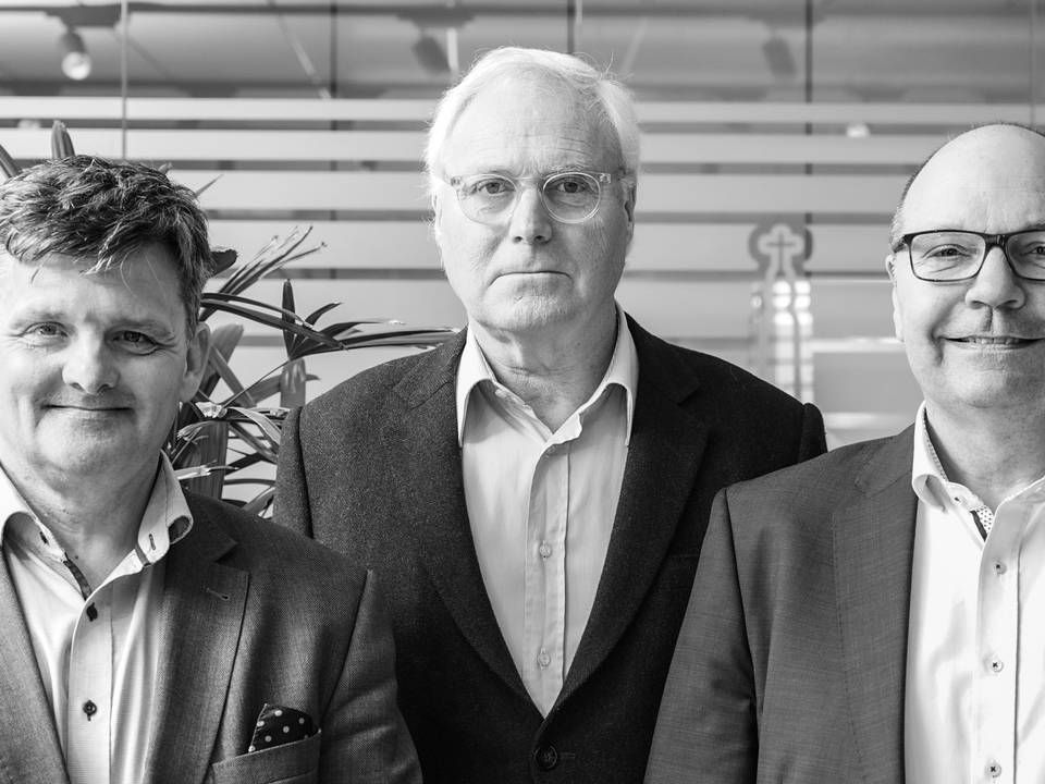 Direktionen i Hands-on Mikrofonden: Johnny Bihl (tv.), Ove G. Rasmussen og Jørgen Andersen | Foto: PR/Hands-on Mikrofonden