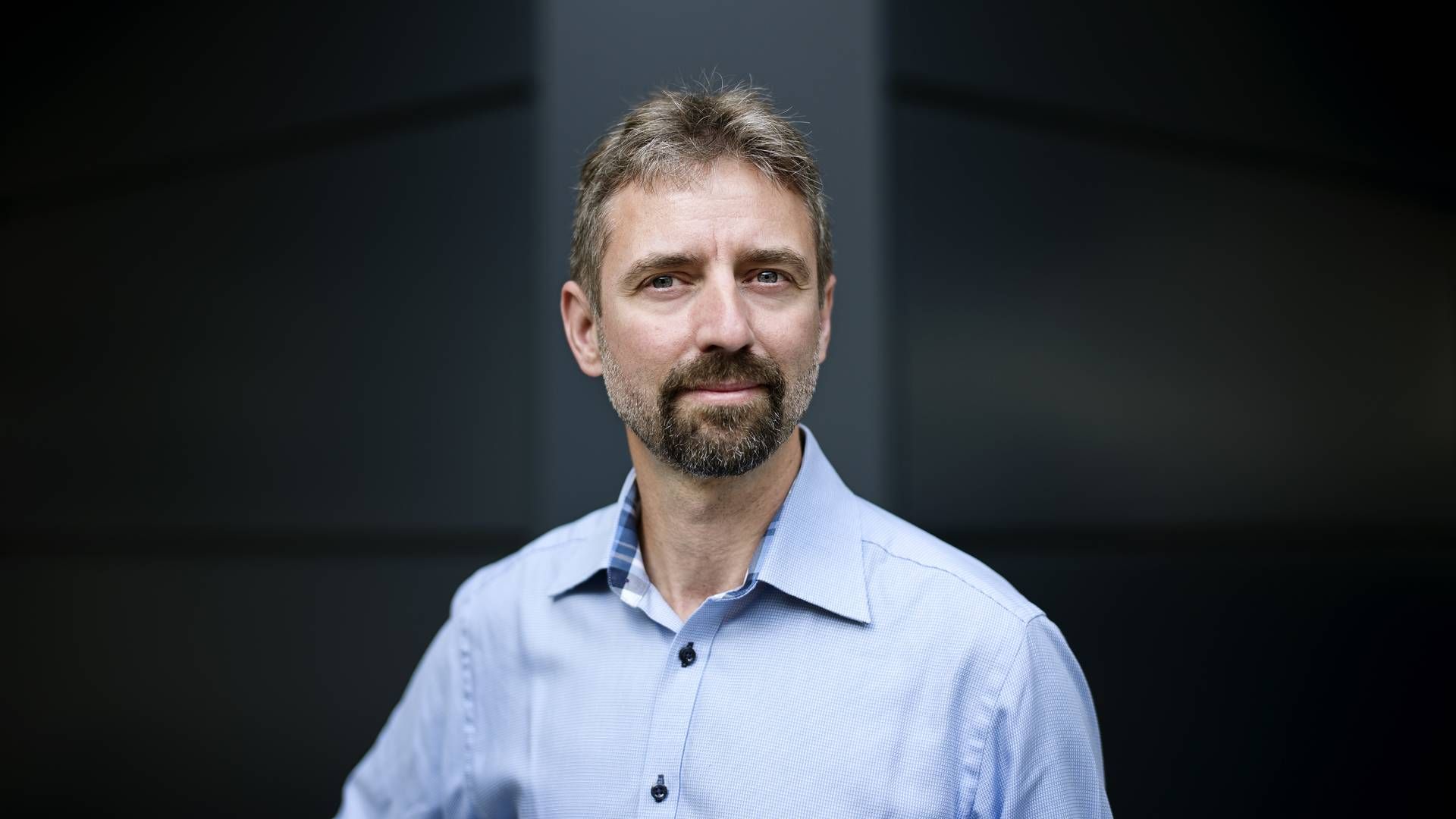 Carsten Holdum er forbrugerøkonom i PFA og ser ingen grund til panik over den nuværende marekdsuro. | Foto: PR/PFA
