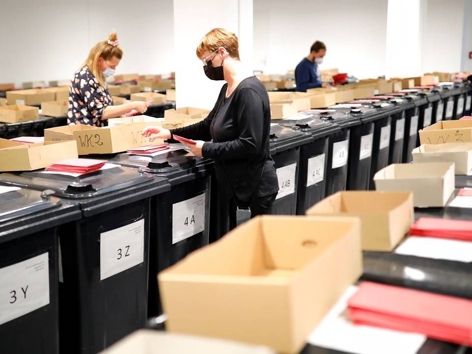 På søndag går tyskerne til valg, hvor der skal findes en ny kansler og sammensættes et nyt Forbundsdagen. | Foto: Hannibal Hanschke/Reuters/Ritzau Scanpix