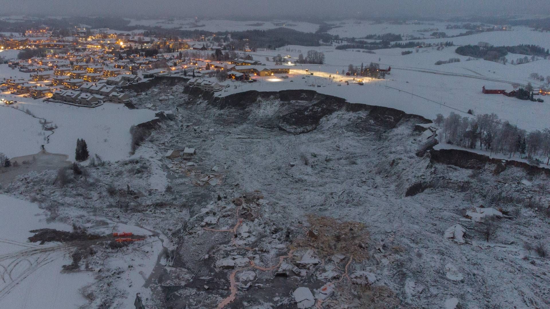 Skredet ødela flere boliger på Ask i Gjerdrum onsdag 30. desember. | Foto: Anders Martinsen, UAS Norway / Pool / NTB