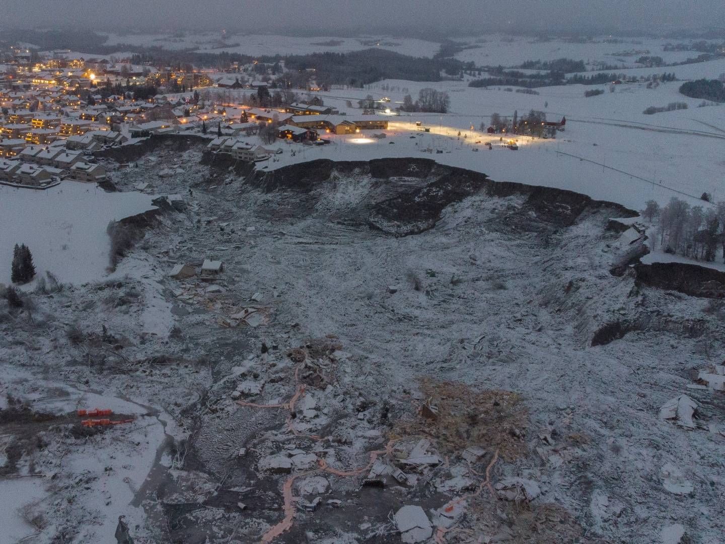 Skredet ødela flere boliger på Ask i Gjerdrum onsdag 30. desember. | Foto: Anders Martinsen, UAS Norway / Pool / NTB