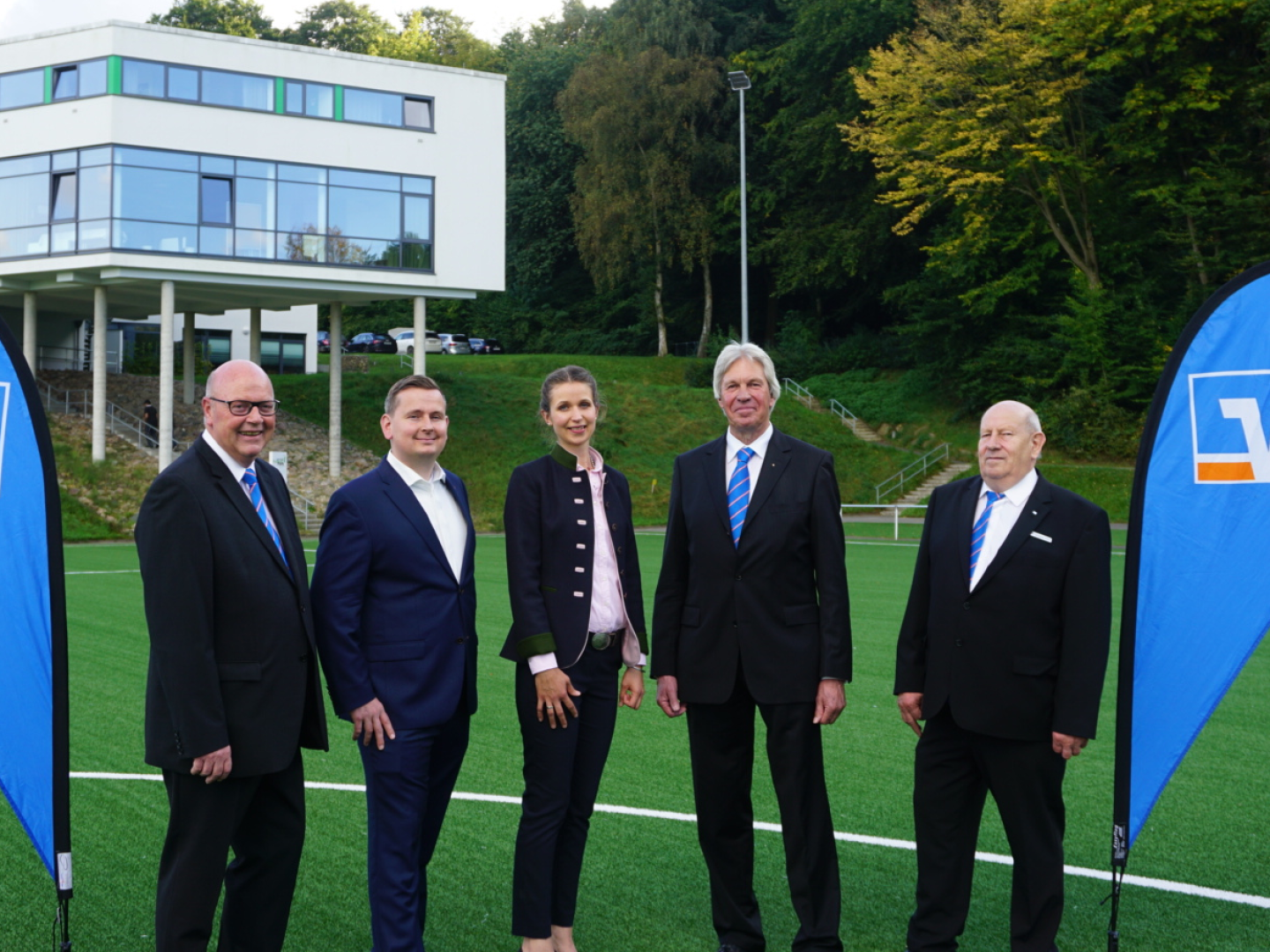 Mitglieder des Aufsichtsrats (v.l.) Rolf Matzanke, Andreas Rahlf, Maren Redderberg, Wolfgang Engel, Wolfgang Rahlf | Foto: Volksbank Eutin