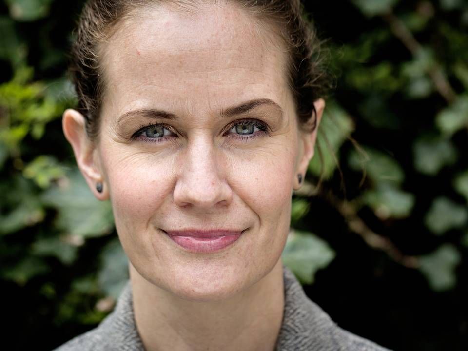 Maria Reumert Gjerding, Danmarks Naturfredningsforening, opfordrer Lea Wermelin til at komme på banen. | Foto: Martin Lehmann