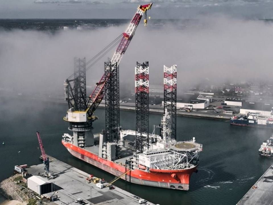 Vessel Wind Osprey, which has been upgraded with new cranes. | Photo: cadeler