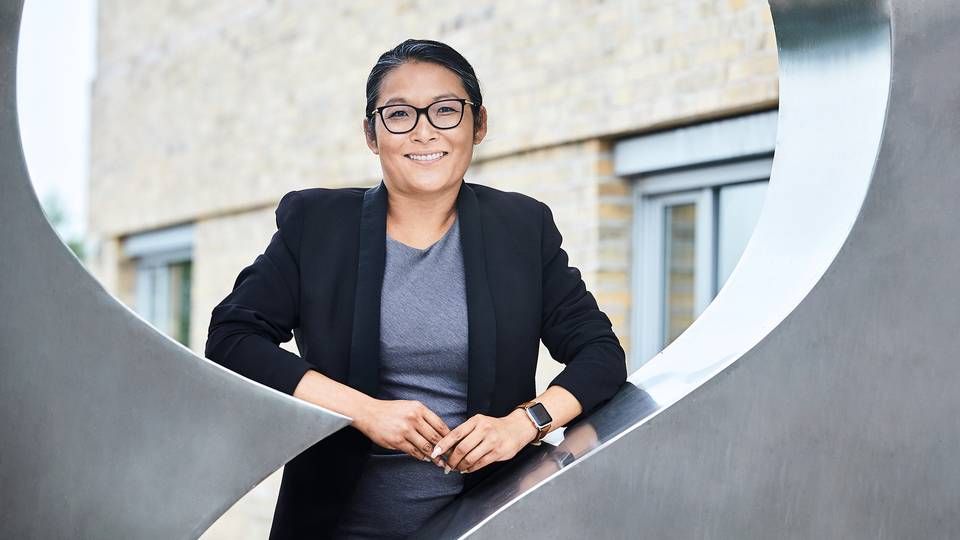 "Jeg er ud af en arbejderfamilie, og inden mit første job var mit eneste reelle møde med en advokat i forbindelse med min fars dødsbo," siger næstformand i Advokatrådet, Charlotte Krarup. | Foto: PR