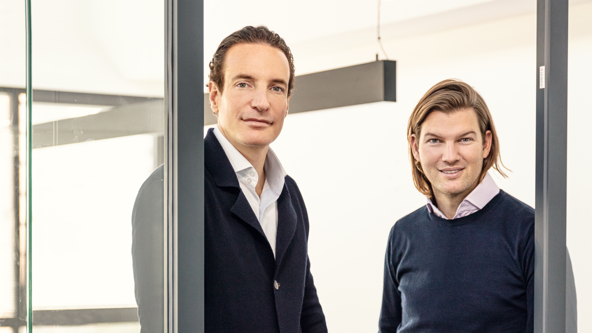 Die Gründer von N26 Valentin Stalf und Maximilian Tayenthal (links) | Foto: N26