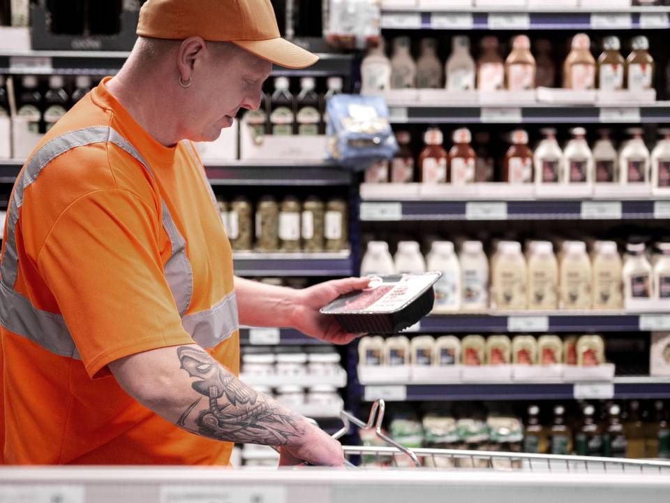 Hvor meget må produkterne i køledisken koste? Den snak bliver detailhandlen nødt til at tage med sine kunder, mener branchedirektør i DI Fødevarer, Leif Nielsen. | Foto: Annika Byrde