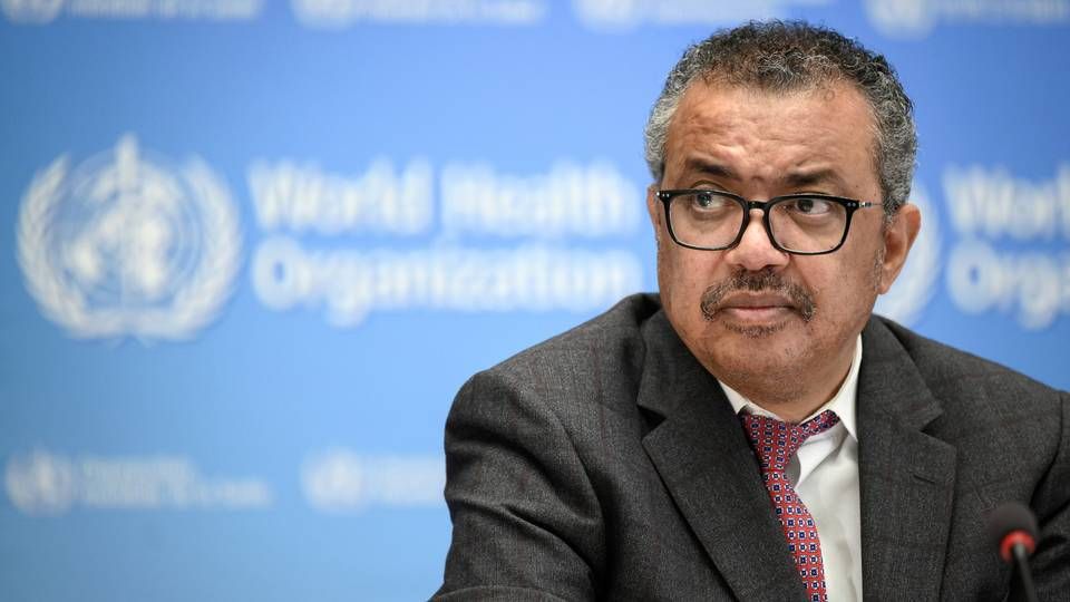 WHO's chef Tedros Adhanom Ghebreyesus peger på mangel på covid-19-vacciner i udlandet som en klar årsag til det høje dødstal blandt sundhedsarbejdere under pandemien. | Foto: POOL/REUTERS / X80003