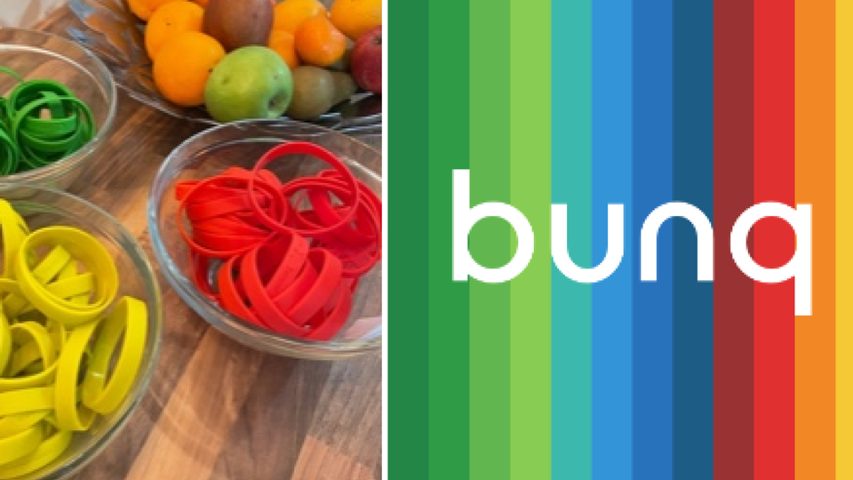 Die Farbarmbänder von Bunq | Foto: Bunq