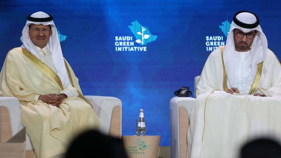 Prins Abdulaziz bin Salman Al-Saud(tv.) kobler brintinitiativet til Saudi-Arabiens nylige klimamål. | Foto: FAYEZ NURELDINE/AFP / AFP