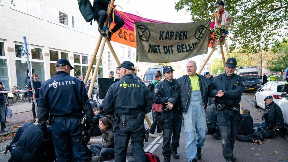 Moderorganisationen Extinction Rebellion operer i store dele af verden og demonstrerer ofte imod forskellige landes klimapolitikker, som for nyligt i Haag i Holland. | Foto: Bart Maat/AFP / ANP
