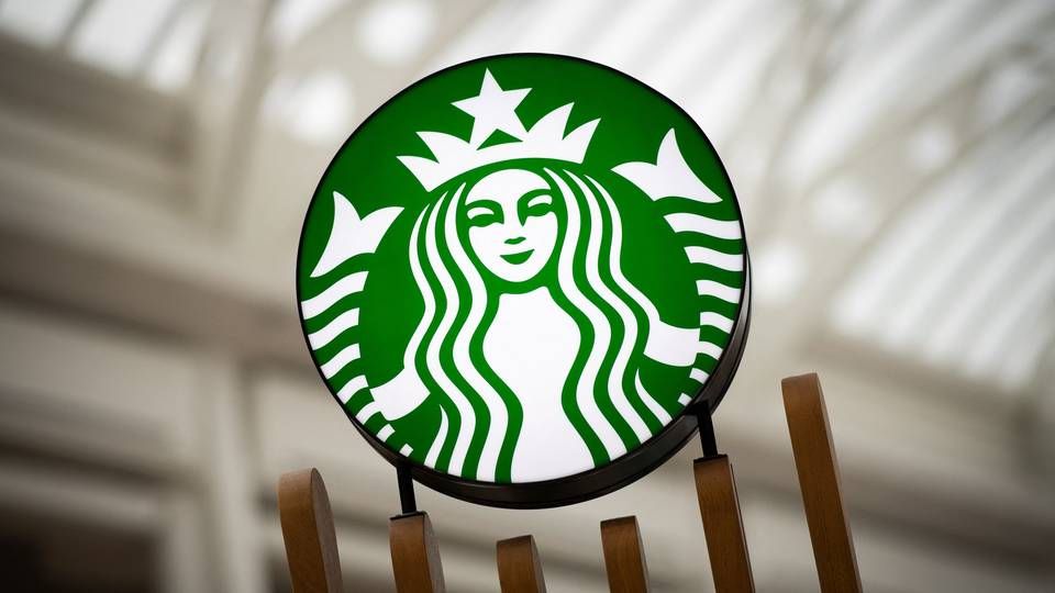 Starbucks har beregnet, at 22 procent af kædens udledninger af klimagasser, stammer fra mælkeproduktion. Det skal nu reduceres. | Foto: LOIC VENANCE/AFP / AFP