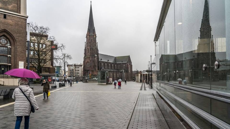 Innenstadt von Gelsenkirchen mit der Sparkassenzentrale (links) | Foto: picture alliance / Jochen Tack | Jochen Tack